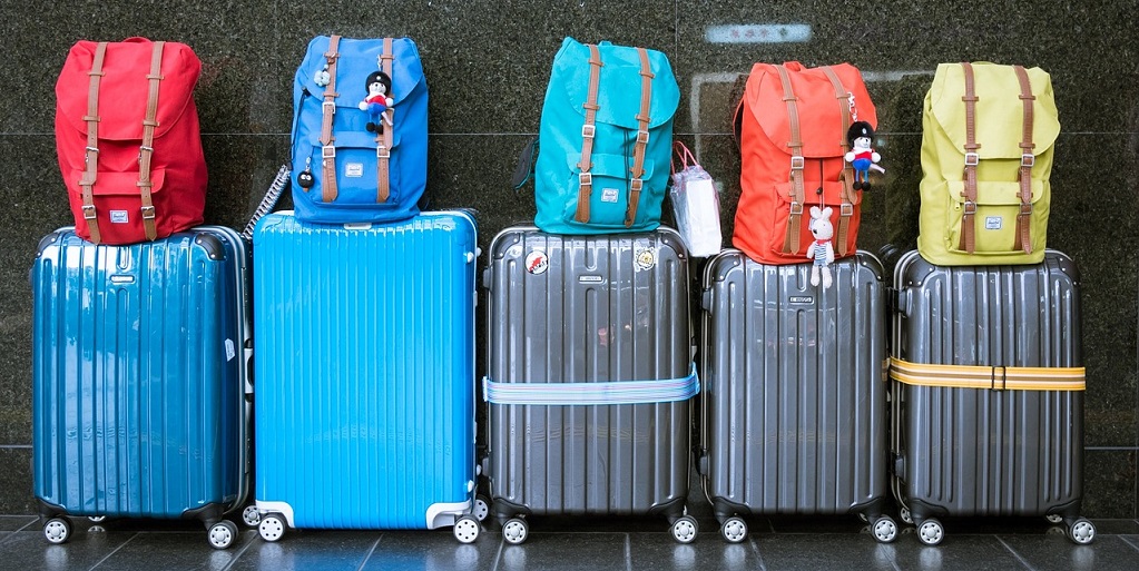 Si può portare la piastra per capelli in aereo Ryanair